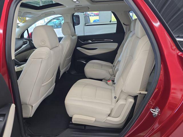 2023 Buick Enclave Essence AWD