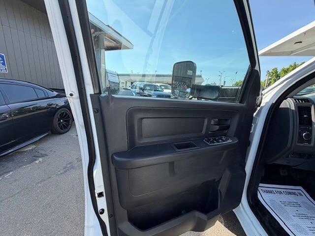 2012 Ram 3500 ST/SLT/Laramie