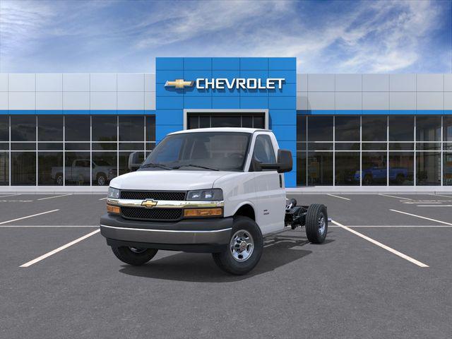 2026 Chevrolet Express Cutaway Work Van