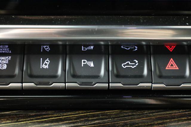2026 GMC Sierra 2500HD Crew Cab, Standard Bed, SLE, 4WD