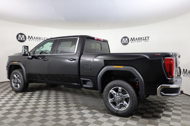 2026 GMC Sierra 2500HD Crew Cab, Standard Bed, SLE, 4WD