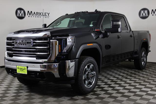 2026 GMC Sierra 2500HD Crew Cab, Standard Bed, SLE, 4WD