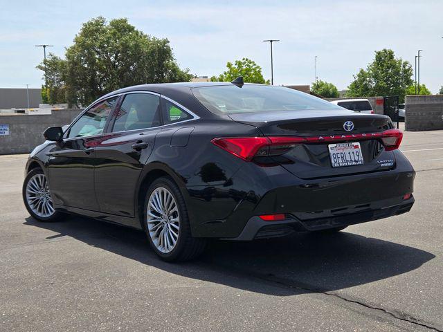2019 Toyota Avalon Hybrid Limited