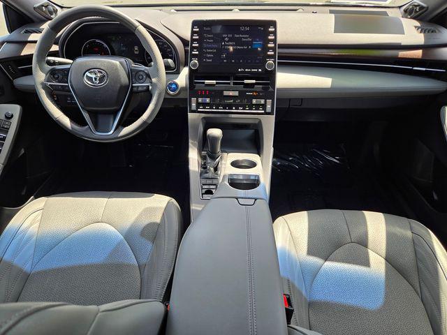2019 Toyota Avalon Hybrid Limited