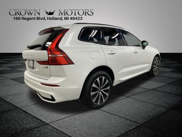 2025 Volvo XC60 B5 Core