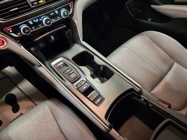 2019 Honda Accord Hybrid EX