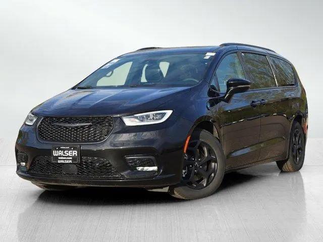 2024 Chrysler Pacifica Hybrid Premium S Appearance Pkg for sale in Burnsville, MN