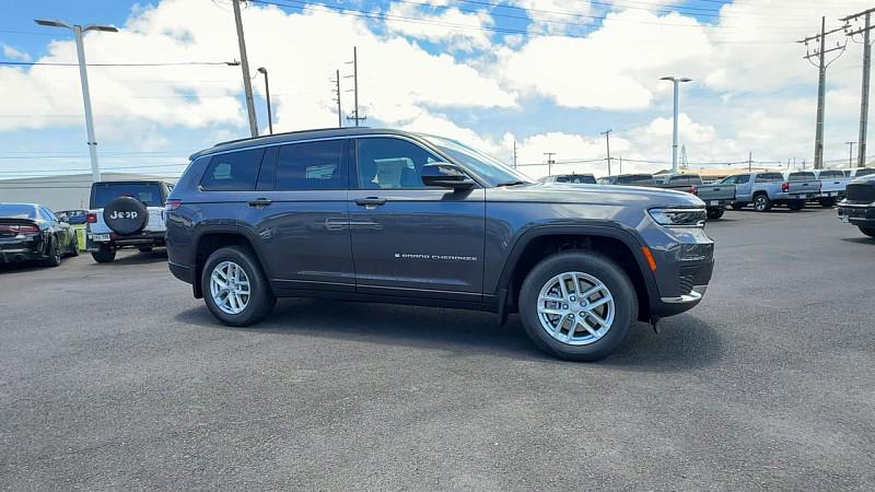 2026 Jeep Grand Cherokee L GRAND CHEROKEE L LAREDO X 4X4