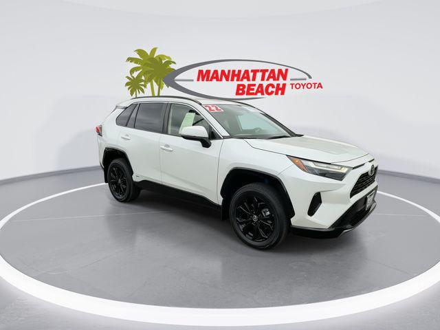 2022 Toyota RAV4 Hybrid SE