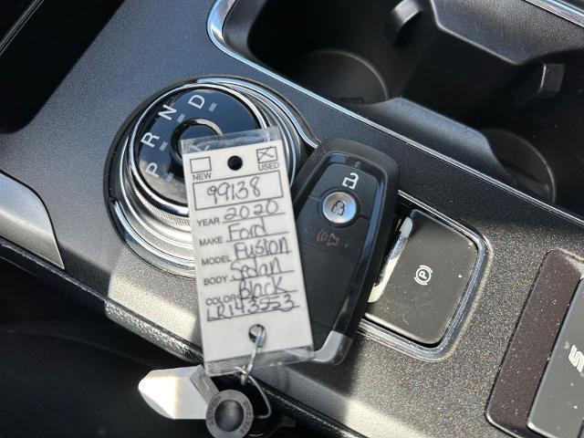 2020 Ford Fusion SE