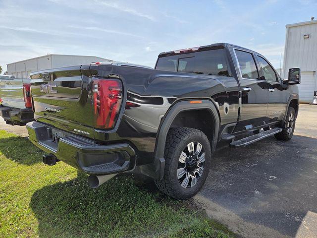 2024 GMC Sierra 2500HD 4WD Crew Cab Standard Bed Denali