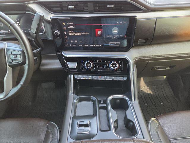 2024 GMC Sierra 2500HD 4WD Crew Cab Standard Bed Denali