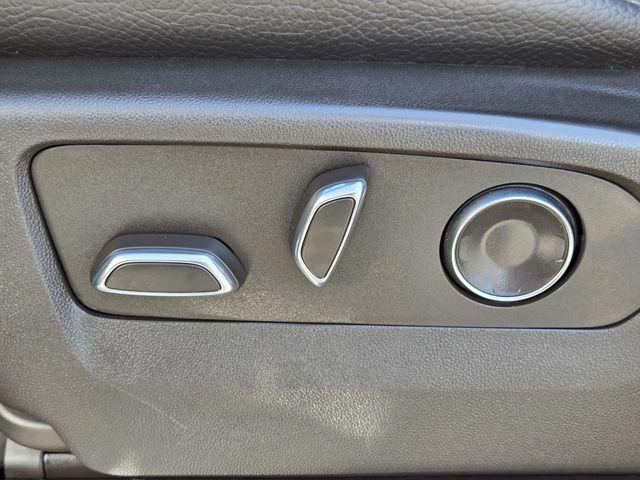 2024 GMC Sierra 2500HD 4WD Crew Cab Standard Bed Denali