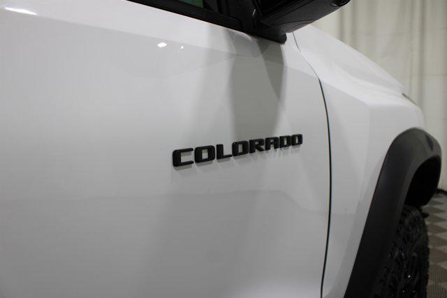 2023 Chevrolet Colorado 4WD Crew Cab Short Box Trail Boss