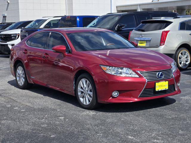 2014 Lexus ES 300h Base