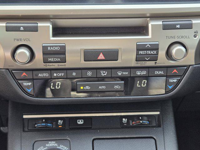 2014 Lexus ES 300h Base