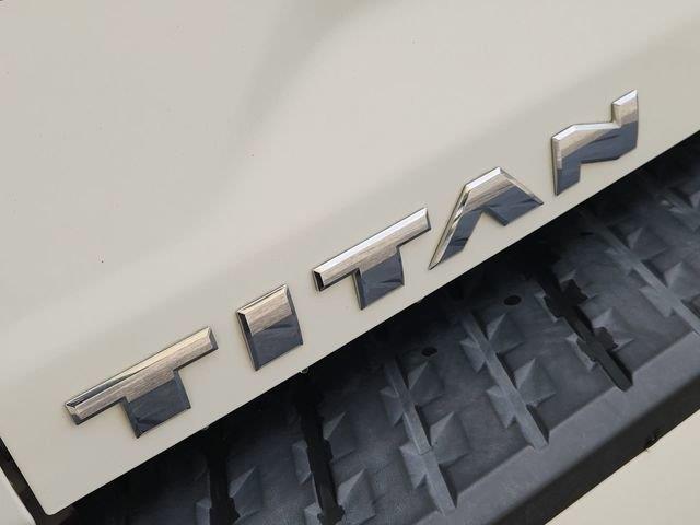 2018 Nissan Titan SV