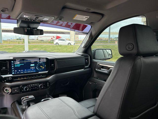 2024 Chevrolet Silverado 1500 4WD Crew Cab Short Bed LT Trail Boss