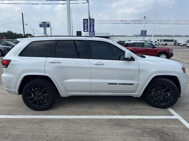 2021 Jeep Grand Cherokee Laredo X 4x2
