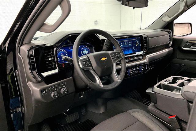 2026 Chevrolet Silverado 1500 4WD Crew Cab Short Bed LT with 2FL