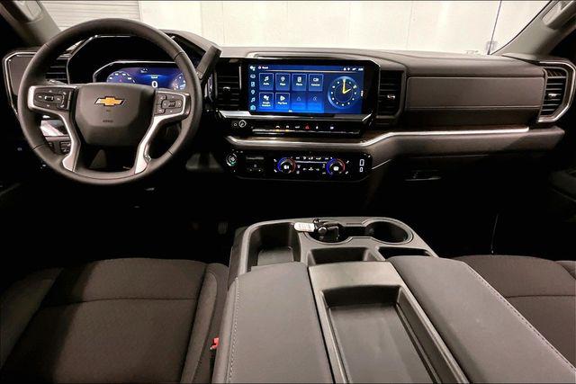 2026 Chevrolet Silverado 1500 4WD Crew Cab Short Bed LT with 2FL