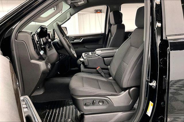 2026 Chevrolet Silverado 1500 4WD Crew Cab Short Bed LT with 2FL