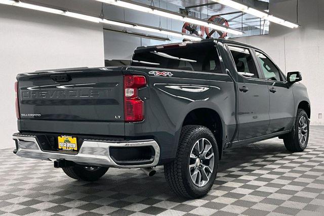 2026 Chevrolet Silverado 1500 4WD Crew Cab Short Bed LT with 2FL