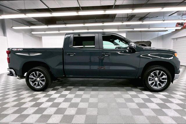 2026 Chevrolet Silverado 1500 4WD Crew Cab Short Bed LT with 2FL