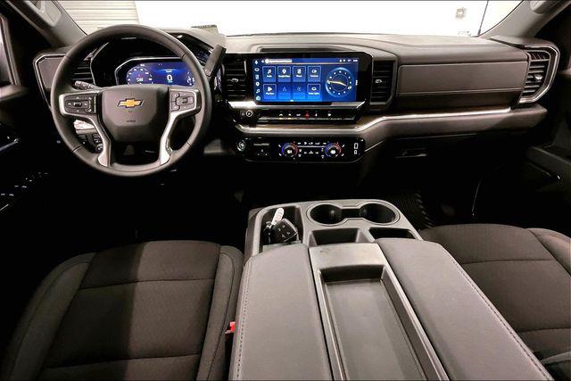 2026 Chevrolet Silverado 1500 4WD Crew Cab Short Bed LT with 2FL