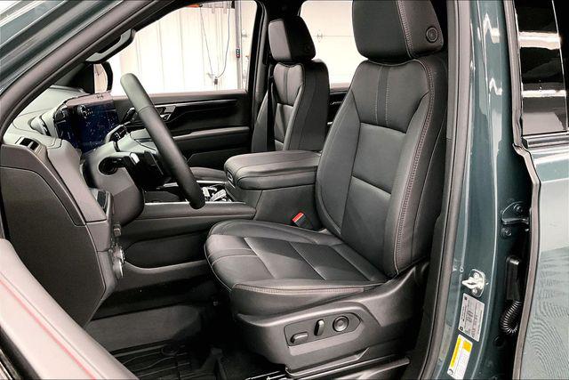 2025 Chevrolet Tahoe 4WD RST