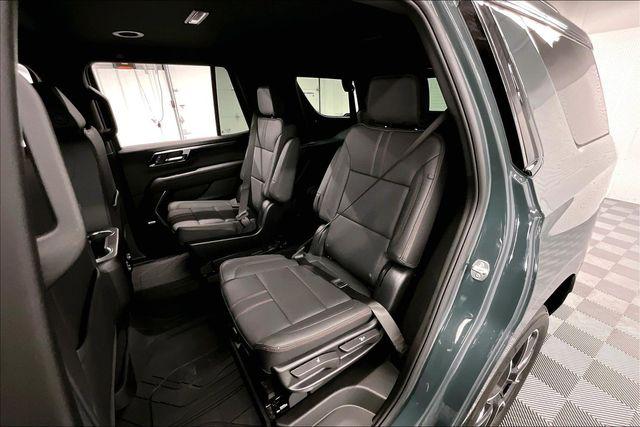 2025 Chevrolet Tahoe 4WD RST