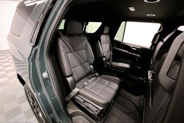 2025 Chevrolet Tahoe 4WD RST
