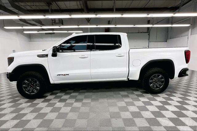 2024 GMC Sierra 1500 4WD Crew Cab Short Box AT4X