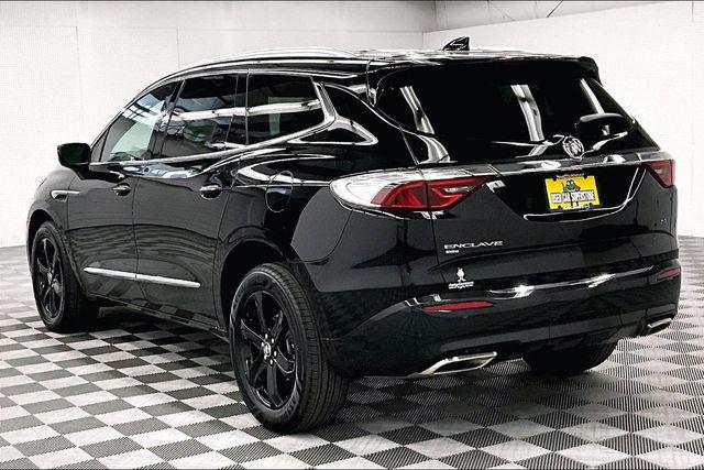2023 Buick Enclave Essence AWD
