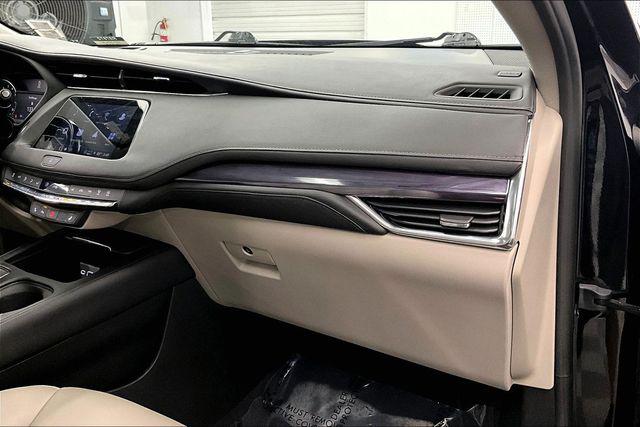 2023 Cadillac XT4 AWD Luxury