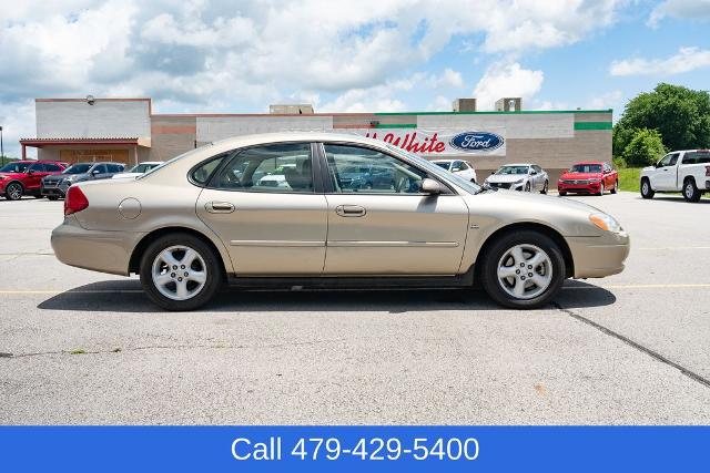 2001 Ford Taurus SES