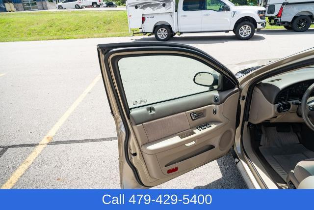 2001 Ford Taurus SES