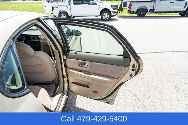 2001 Ford Taurus SES