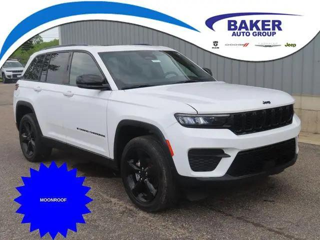 2023 Jeep Grand Cherokee Altitude 4x4 for sale in Cadillac, MI