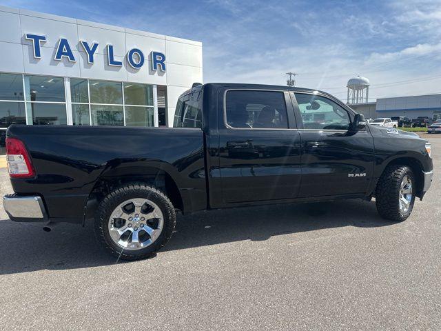 2022 Ram 1500 Big Horn Crew Cab 4x4 5'7" Box