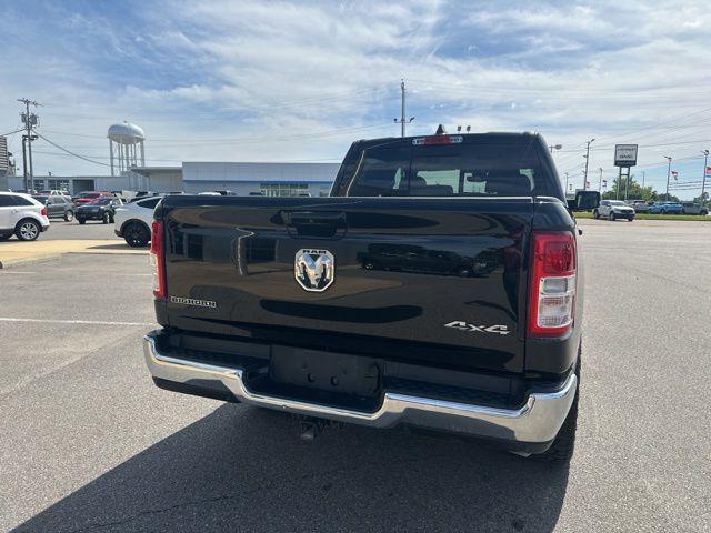 2022 Ram 1500 Big Horn Crew Cab 4x4 5'7" Box