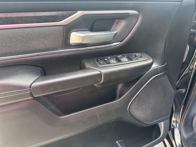 2022 Ram 1500 Big Horn Crew Cab 4x4 5'7" Box