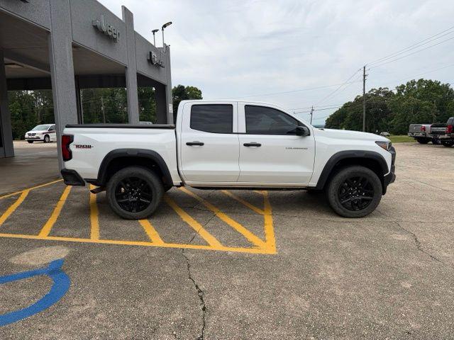 2023 Chevrolet Colorado 4WD Crew Cab Short Box Trail Boss