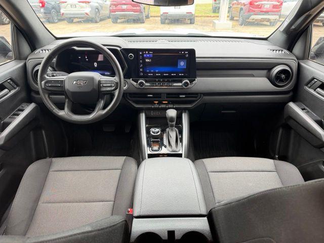 2023 Chevrolet Colorado 4WD Crew Cab Short Box Trail Boss