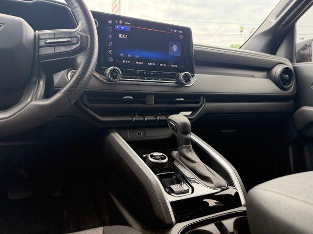 2023 Chevrolet Colorado 4WD Crew Cab Short Box Trail Boss