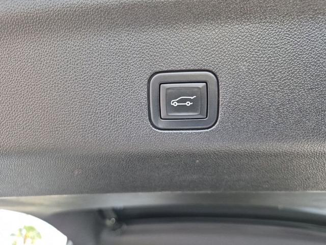 2024 Chevrolet Suburban 2WD RST