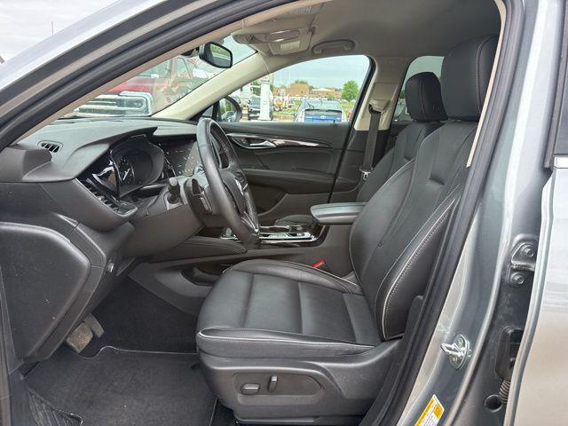 2023 Buick Envision Essence FWD