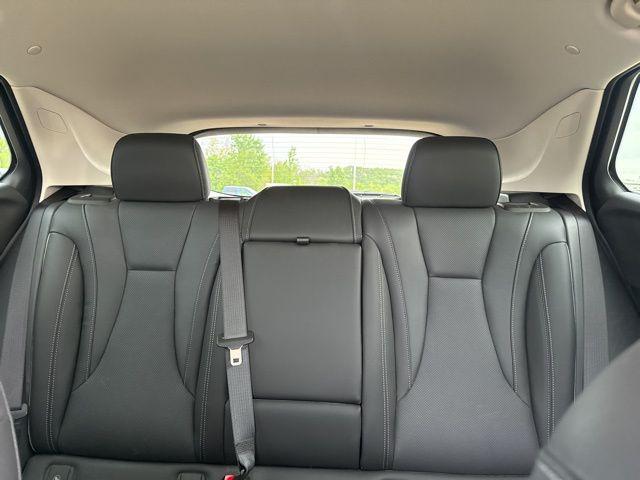 2023 Buick Envision Essence FWD