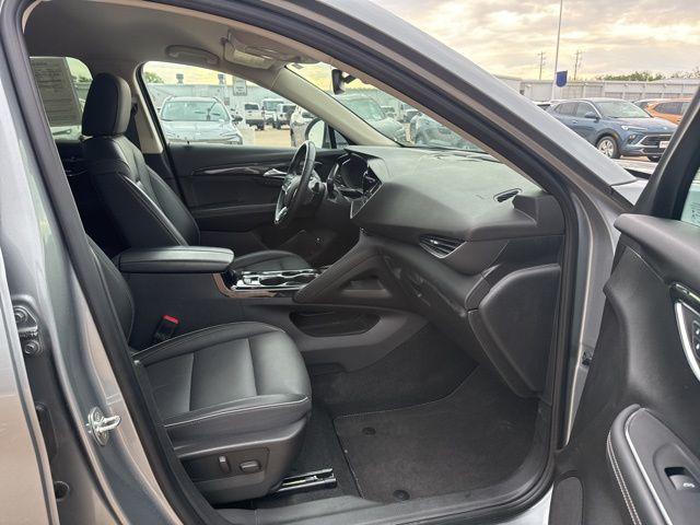 2023 Buick Envision Essence FWD