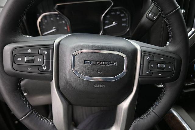2022 GMC Sierra 2500HD 4WD Crew Cab Standard Bed Denali